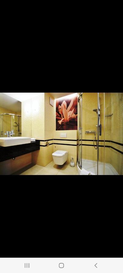 Apartament 2 Pokojowy Prywatny Z Aneksem Kuchennym W Hotelu Diva Kołobrzeg Exterior foto